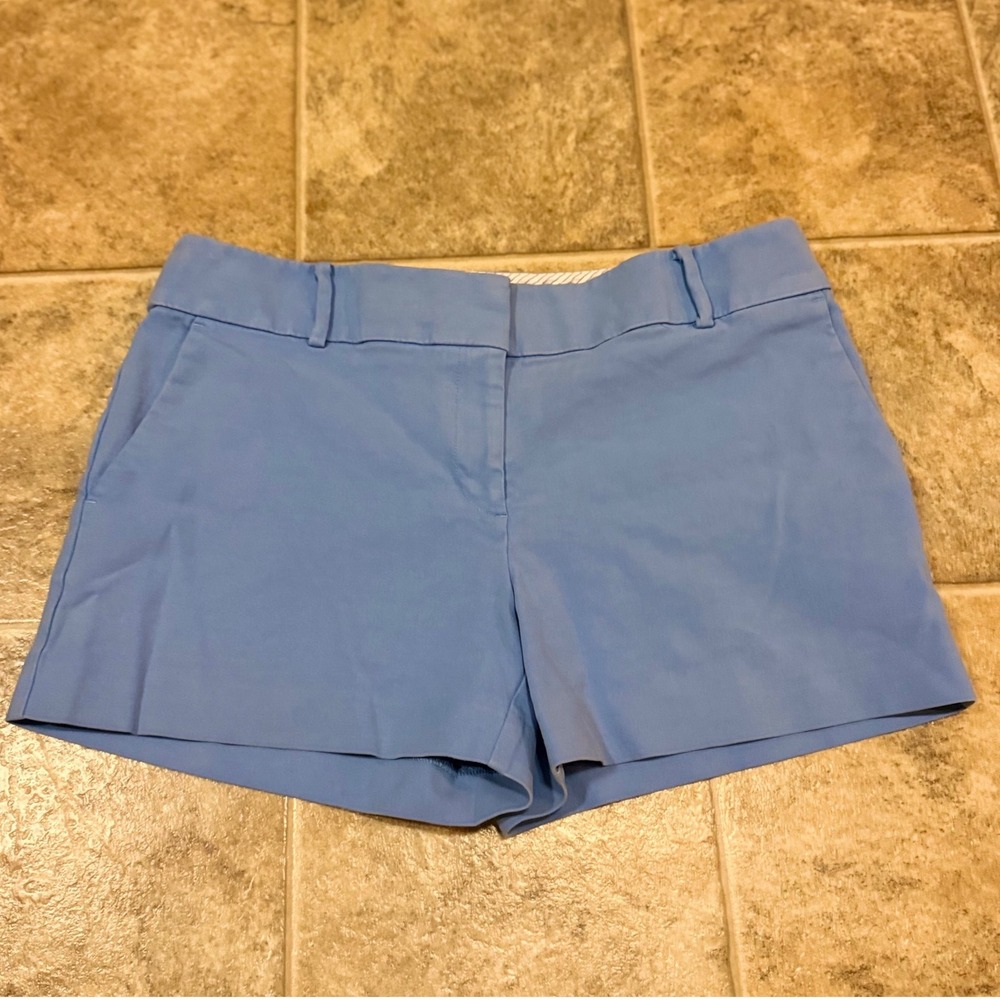 Ann Taylor LOFT Womens Blue Chino Shorts Size 6 Mid Rise 4 Inch Inseam Casual